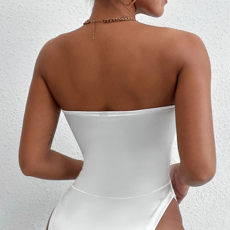 Body bustier blanc à encolure échancrée